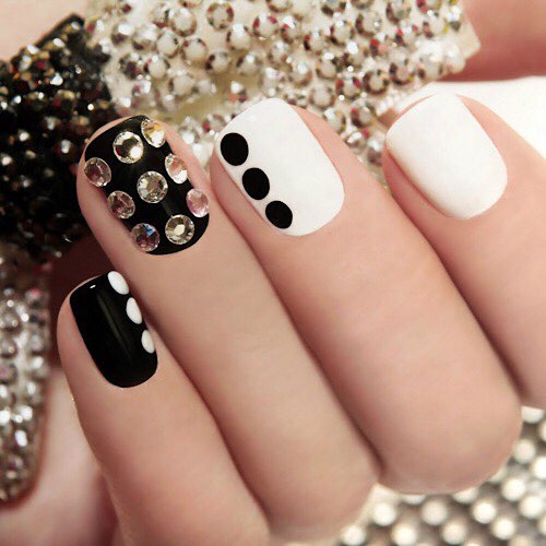 EXQUISITE NAILS - Nail Enhancements